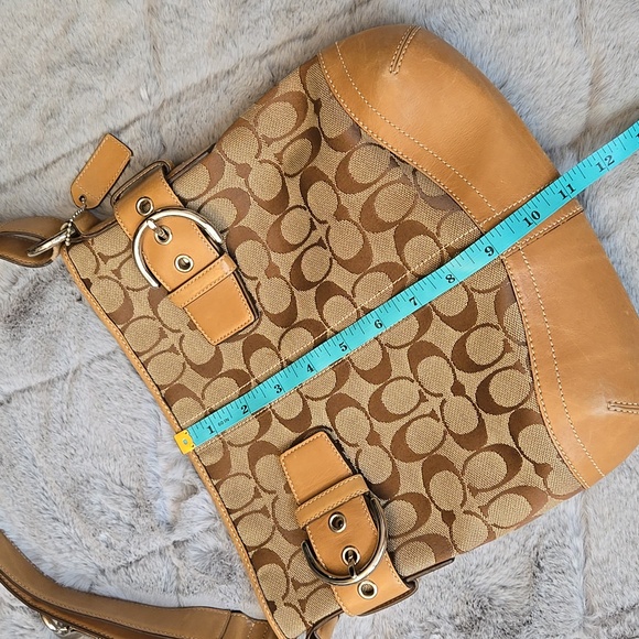Coach Tan Shoulder Purse, Great Condition - Picture 11 of 11